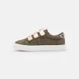 basket femme kaki